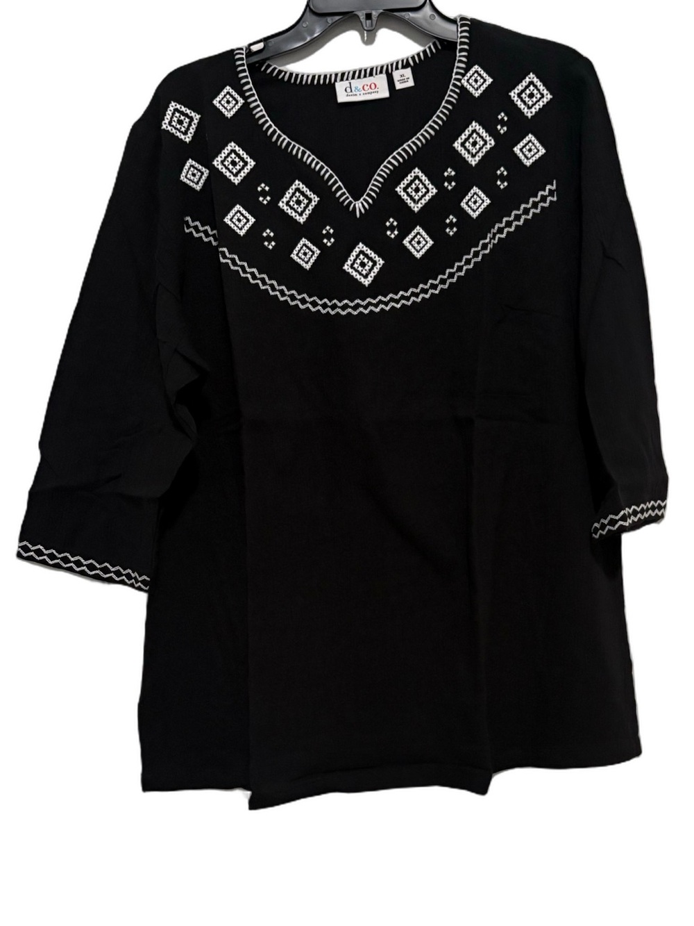 100% Cotton NIP Embroidered Women's Top - Black & Olive Left - Picture 2 of 5